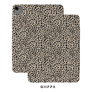 GIIPPA LUNA CLIP PATTERNED MOMENTS Wine Tender Magnetic iPad Case